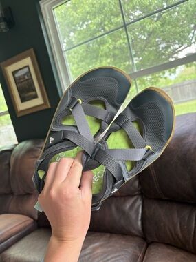 VIVO Barefoot Tracker Women’s Sandals